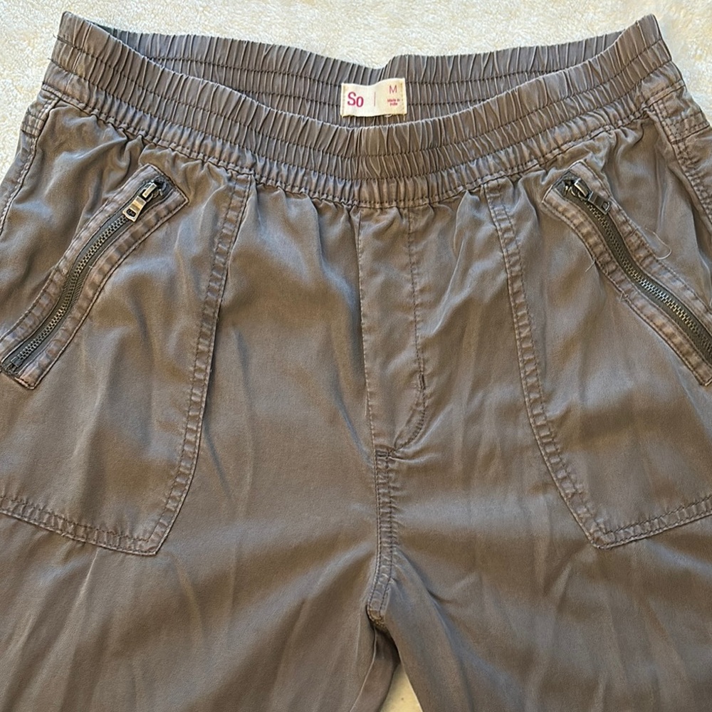SO Gray Pants with Elastic Waistband and Casual Fit